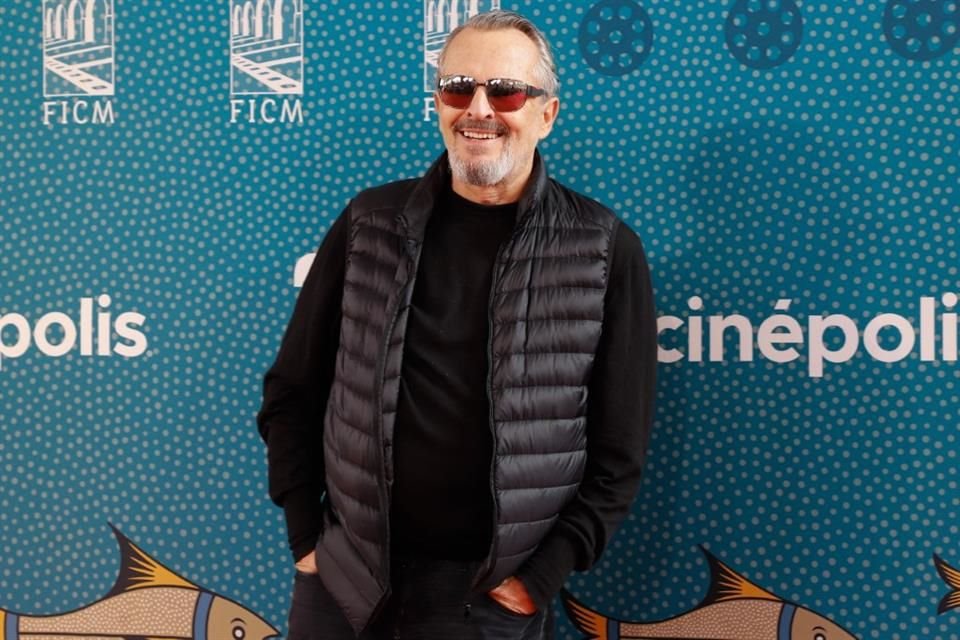 Previo a su cirugía, Bosé tuvo oportunidad de asistir al Festival Internacional de Cine de Morelia.