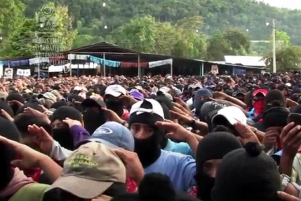 El vocero del EZLN informó que la organización se reestructurará para hacer frente a nuevos retos.