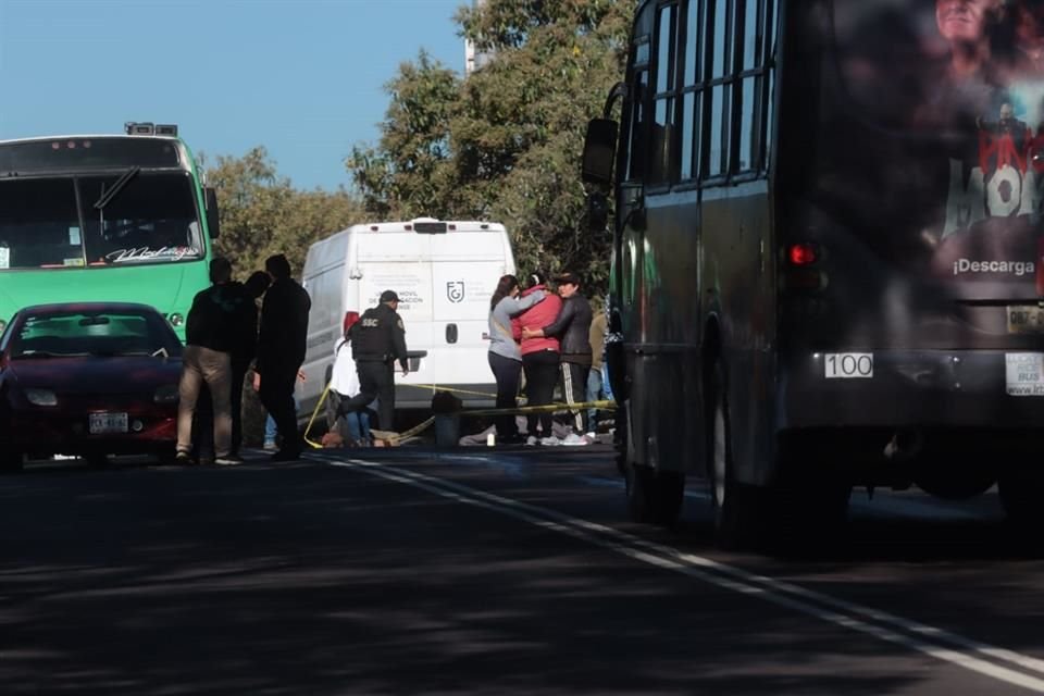 El accidente ocurrió a la altura de Calle Temascalillo, en la Colonia Cruz del Farol. 