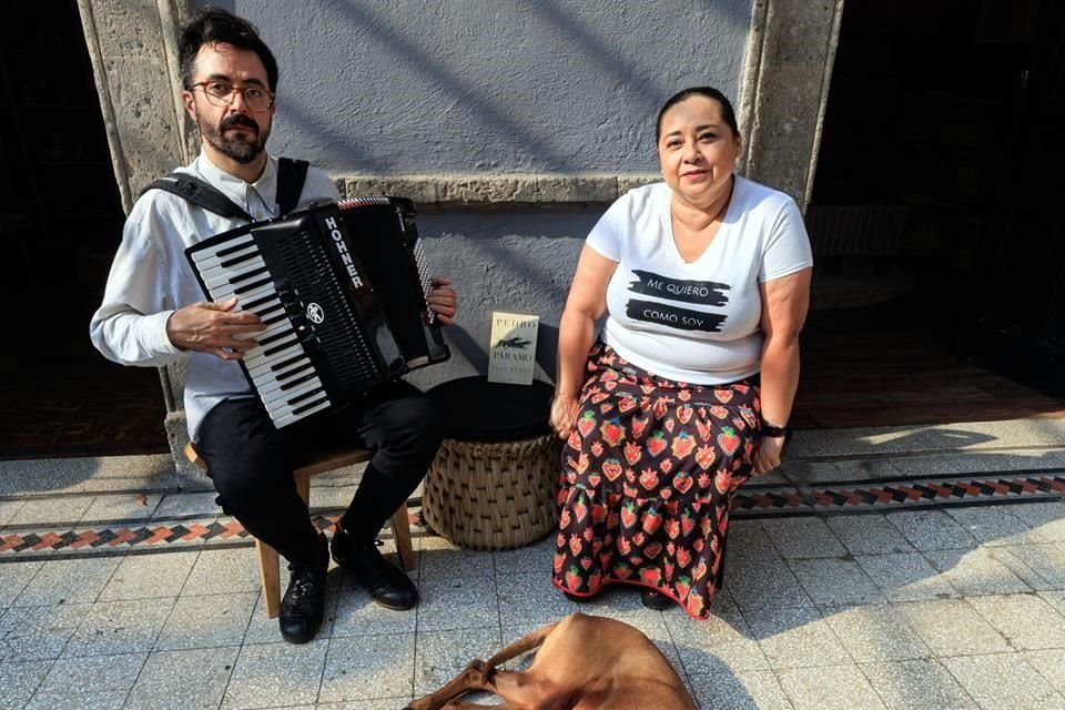 Un estudio de teatro y música basado en la novela Pedro Paramo de Juan Rulfo, el cual tendrá unas funciones especiales en la galería de Lago Algo.