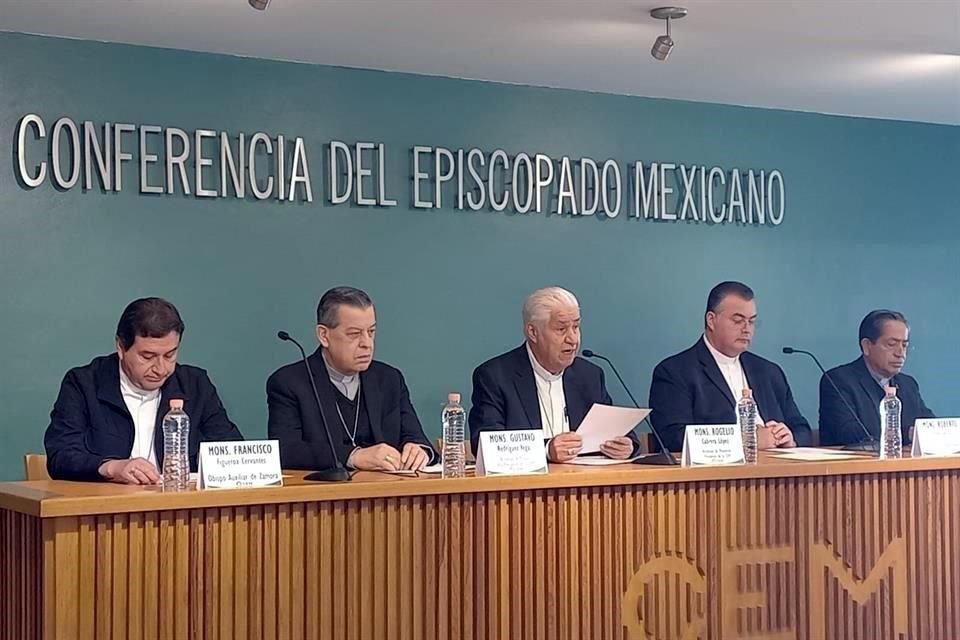 Representantes de la Conferencia del Episcopado Mexicano.