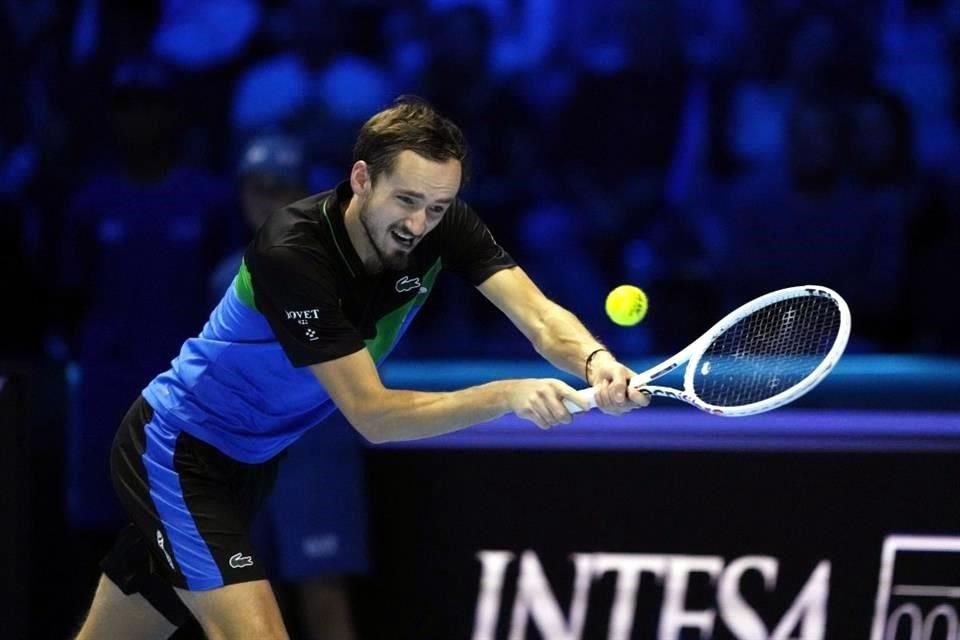 Daniil Medvedev no pudo con el español.