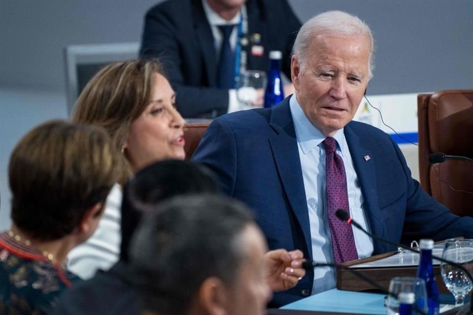 Dina Boluarte y Joe Biden en San Francisco.