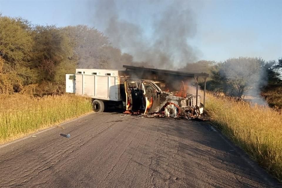 Uno de los bloqueos se registró en Carretera Jalostotitlán - Teocaltiche y el otro en Carretera San Juan - Jalostotitlán.