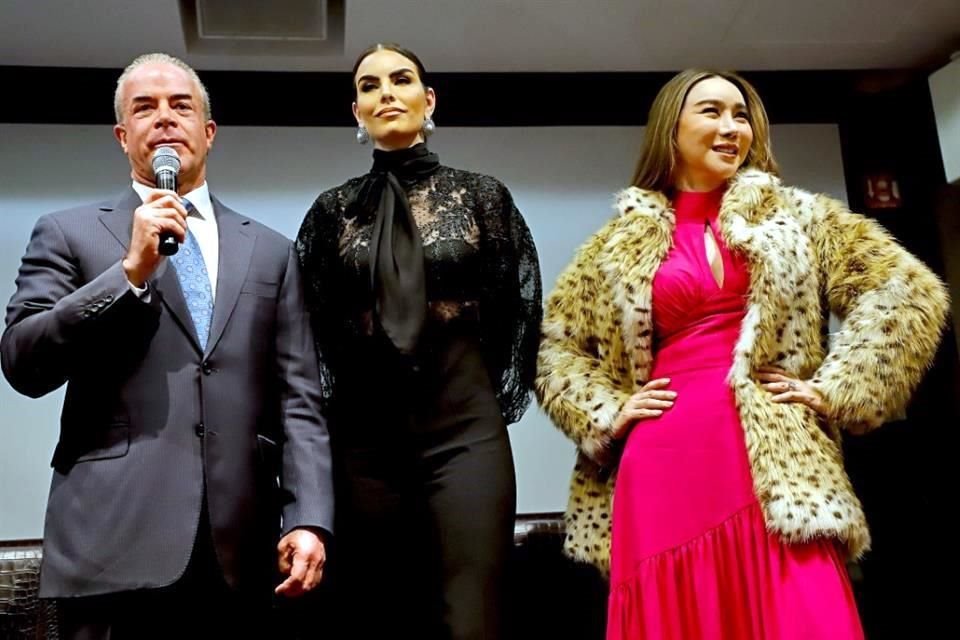 Cynthia De la Vega fue elegida para representar a México en Miss Mundo 2011 pero decinó.