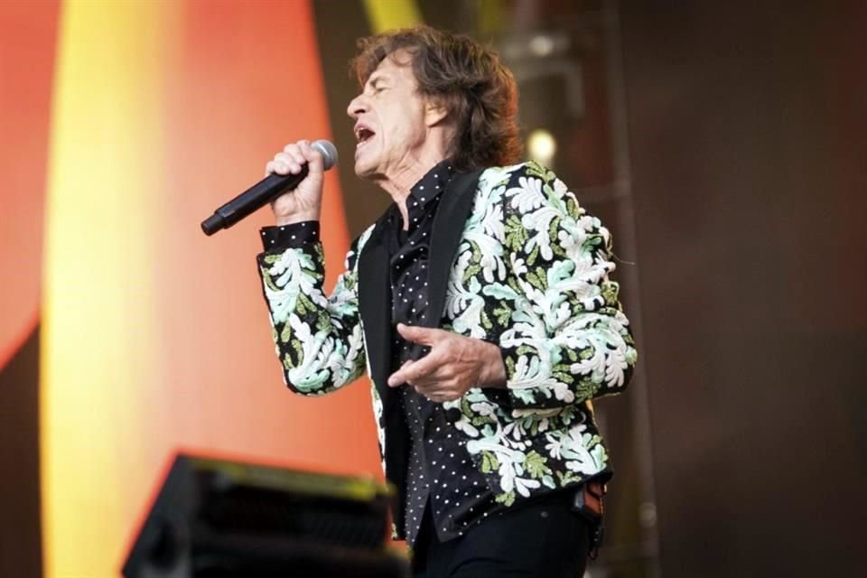 Para celebrar el lanzamiento de su álbum, Rolling Stones anunció gira.