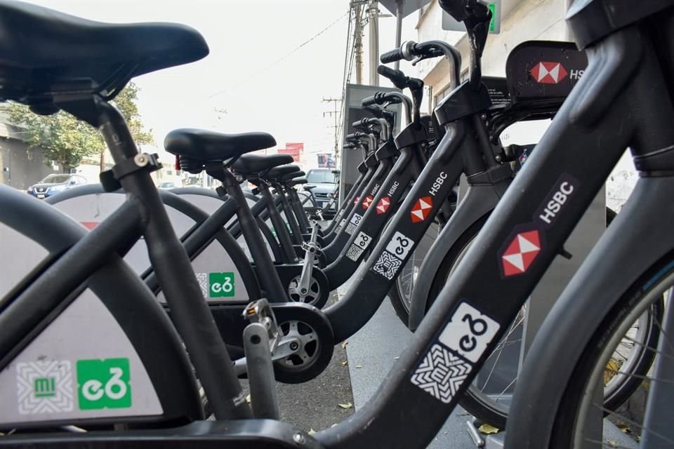 'Por problemas de conectividad ajenos al servicio, algunas estaciones presentan afectaciones', detalló Ecobici.