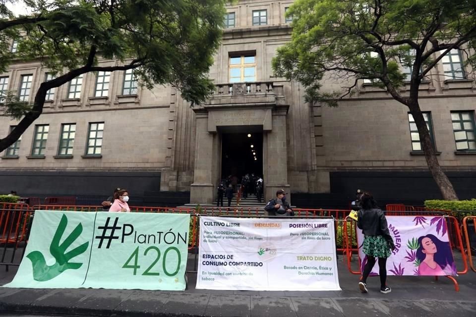 El Pleno de Ministros adoptó el fallo por 8 votos contra tres.