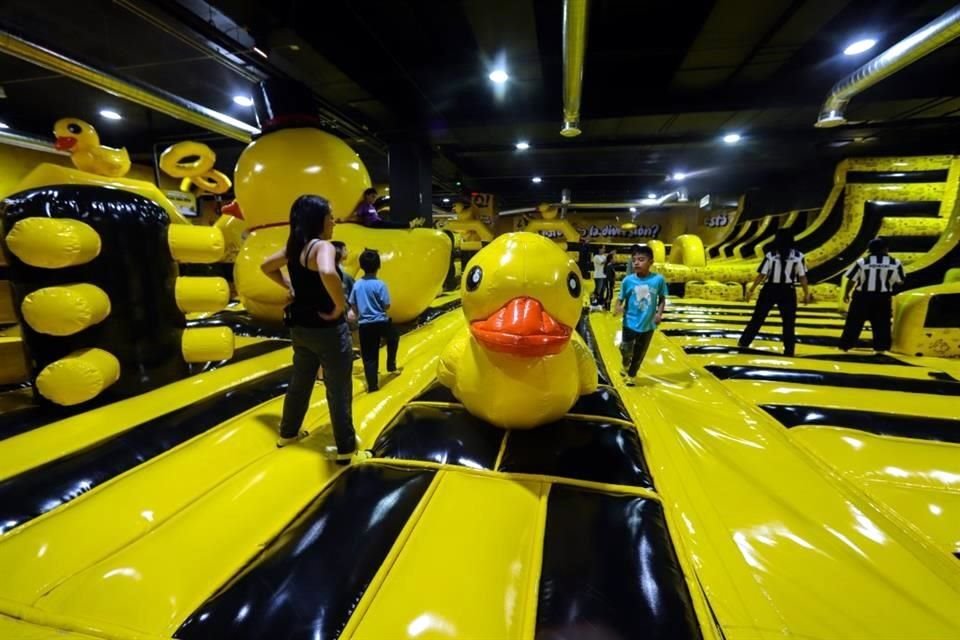 Inflalandia Quack! es un espacio de más de 2 mil metros cuadrados que abrió sus puertas hace un par de semanas en el centro comercial Encuentro Oceanía.