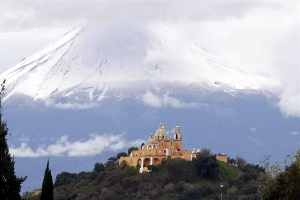 Popocatépetl visto desde Puebla.