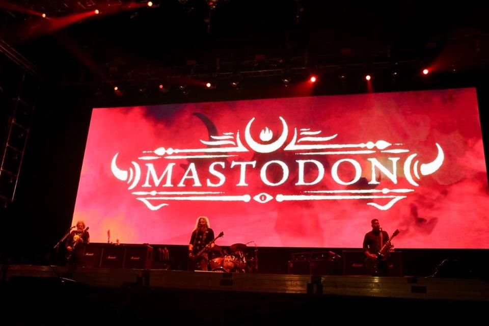 La agrupación con 24 años de existencia acaba de terminar su gira por Latinoamérica llamada 'The Mega Monsters Tour'.