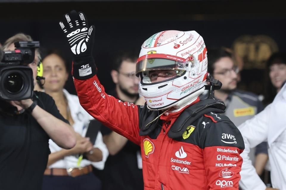 Leclerc acompañará a Verstappen en la primera línea de salida.