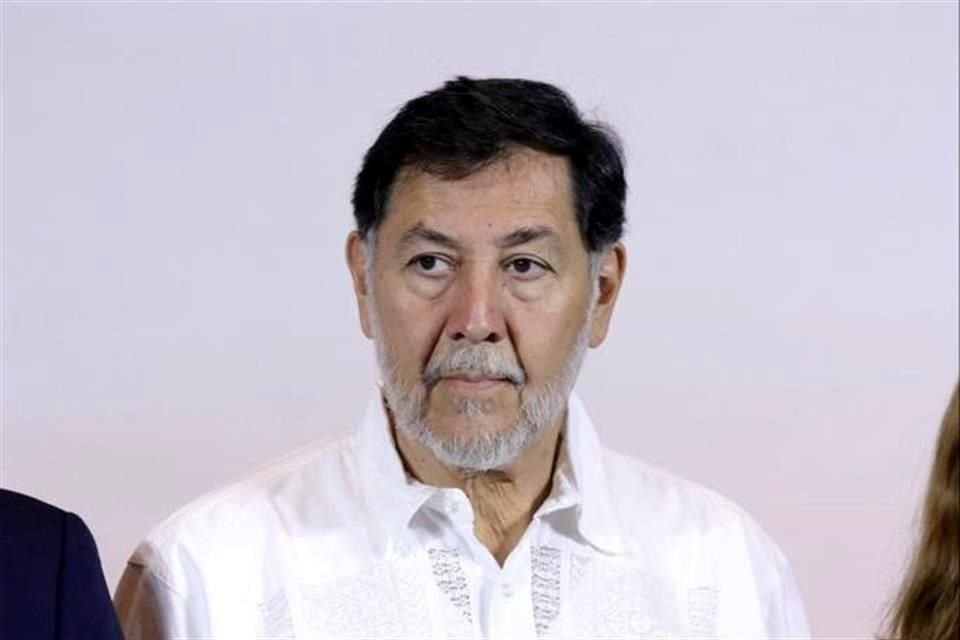 Aunque Noroña aseguró que no peleará por cargos, dijo que reclama lo que considera su derecho al exigir liderazgo de Morena en Senado.