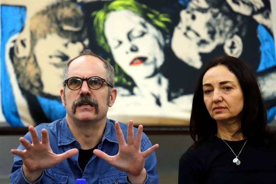 Jacobo Lieberman, uno de los actores de 'La Guerra Fría', y la directora Mariana Giménez, durante la presentación de la obra.