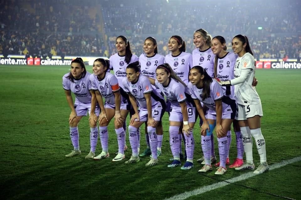 El once inicial que presentó el América para el cotejo.