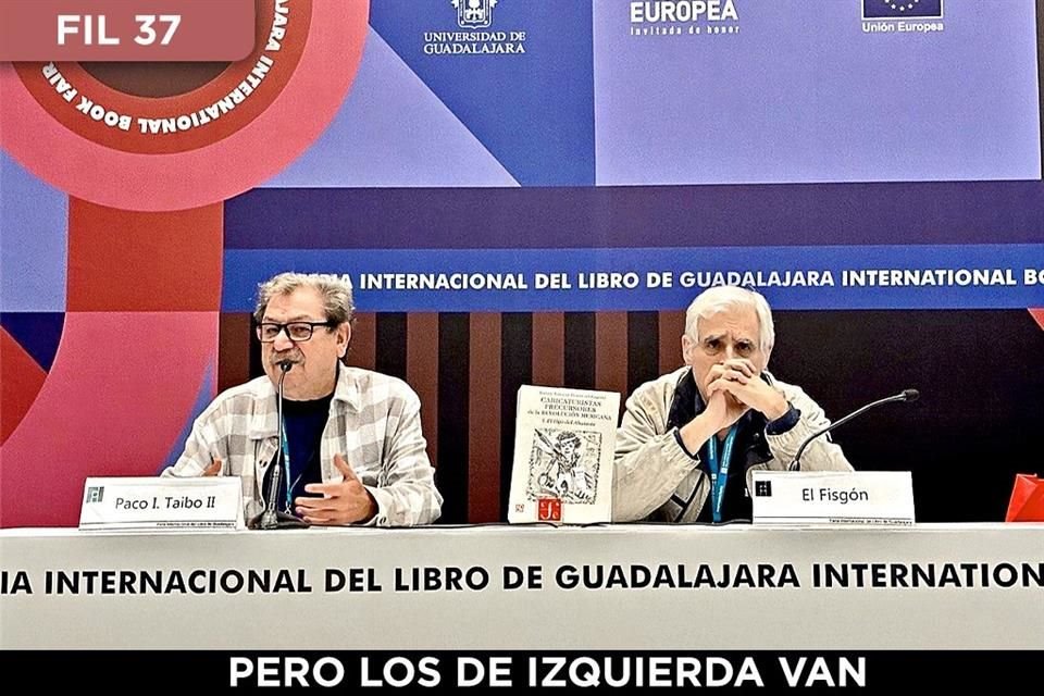 Paco Ignacio Taibo (izq.) y Rafael Barajas (der.)