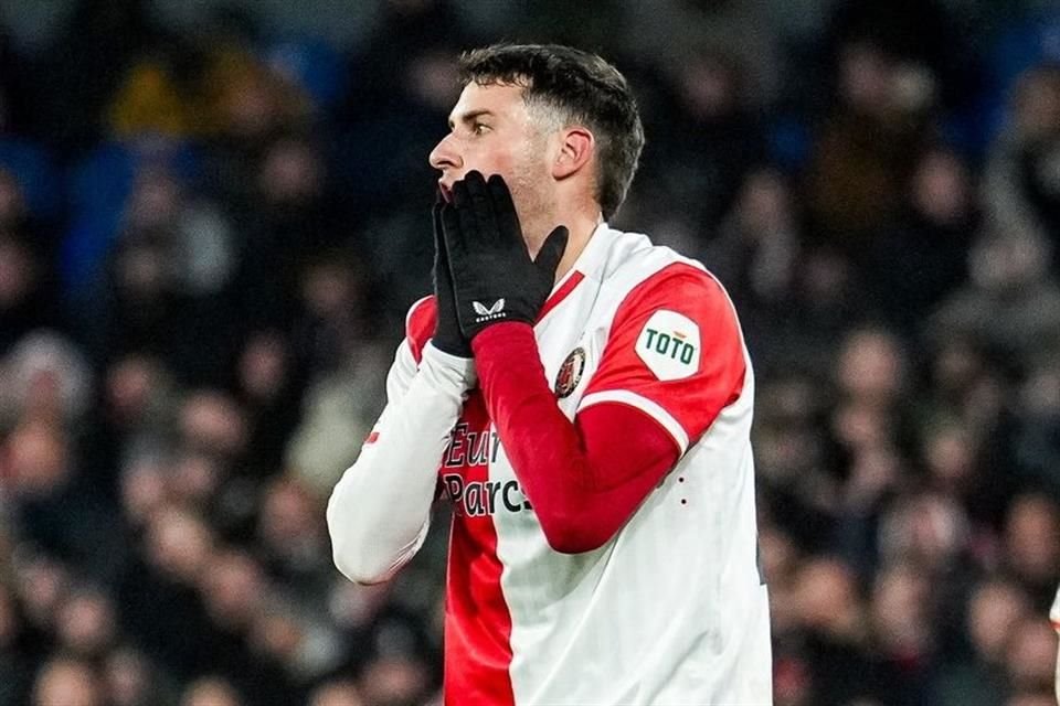 Con dos autogoles, uno hecho por Santiago Giménez, el Feyenoord perdió 3-1 con Atlético y se quedó sin posibilidades de avanzar en Champions League.