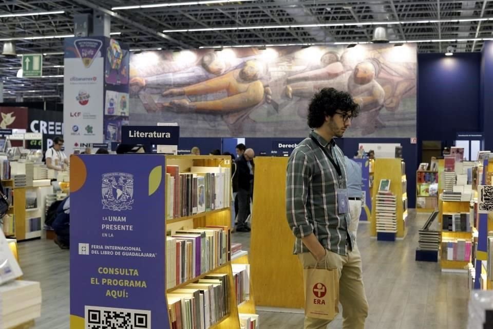 Pese al aumento de la producción editorial en 2022, las cifras no son suficientes para alcanzar el nivel de producción de 2019.