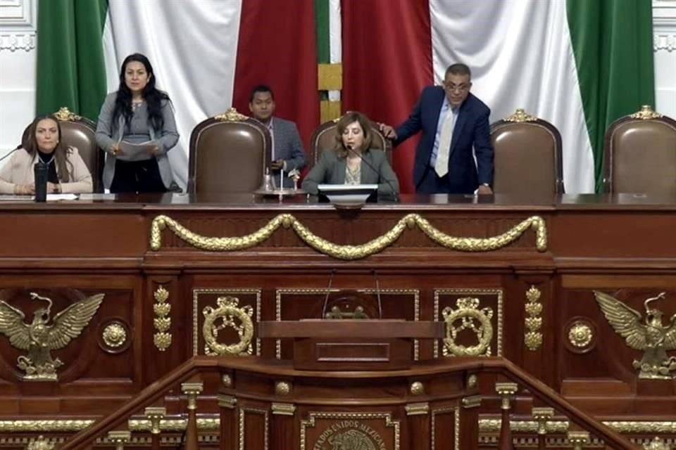 Este jueves, el Congreso local no llevó a cabo su sesión, luego de que la orden del día no pudo ser avalada, ante la ausencia de legisladores del Grupo Parlamentario de Morena. 