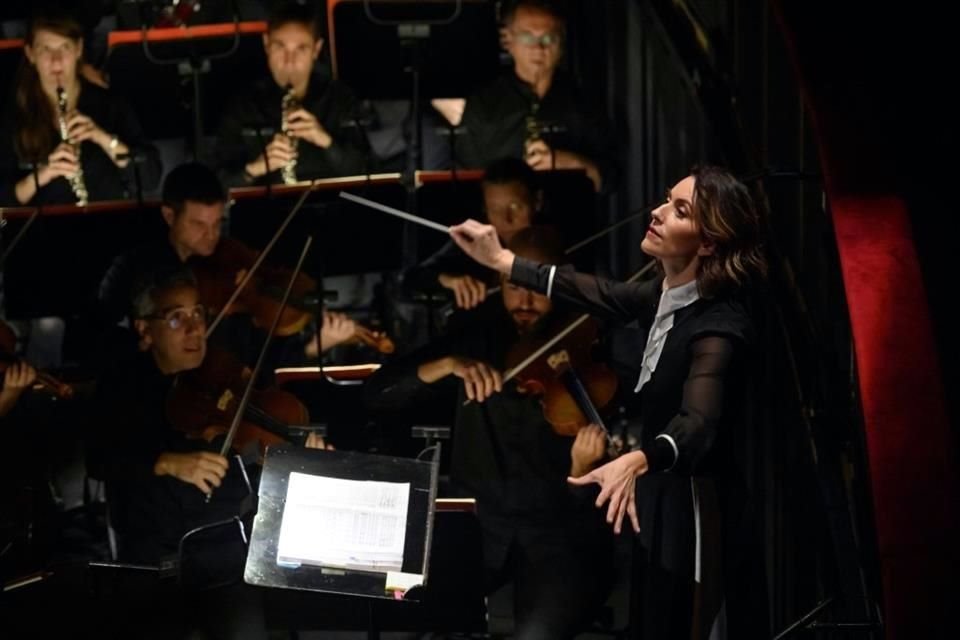 Alondra de la Parra dirige 11 funciones de 'Turandot', en el Gran Teatre del Liceu de Barcelona.