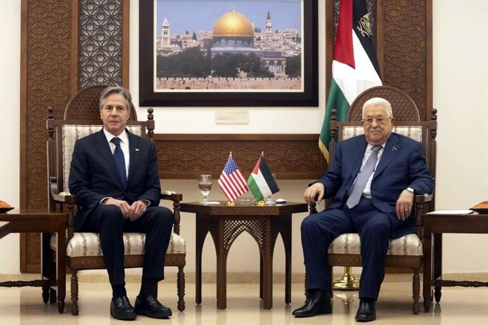 El Presidente palestino Mahmoud Abbas se reunió con el Secretario de Estado de Estados Unidos, Antony Blinken, en su oficina en la ciudad cisjordana.