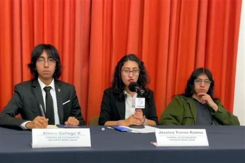 Integrantes de la Central de Estudiantes Universitarios (CEU), señalaron que el proceso de elección del Rector Leonardo Lomelí ha desatado hechos violentos en planteles de la UNAM.