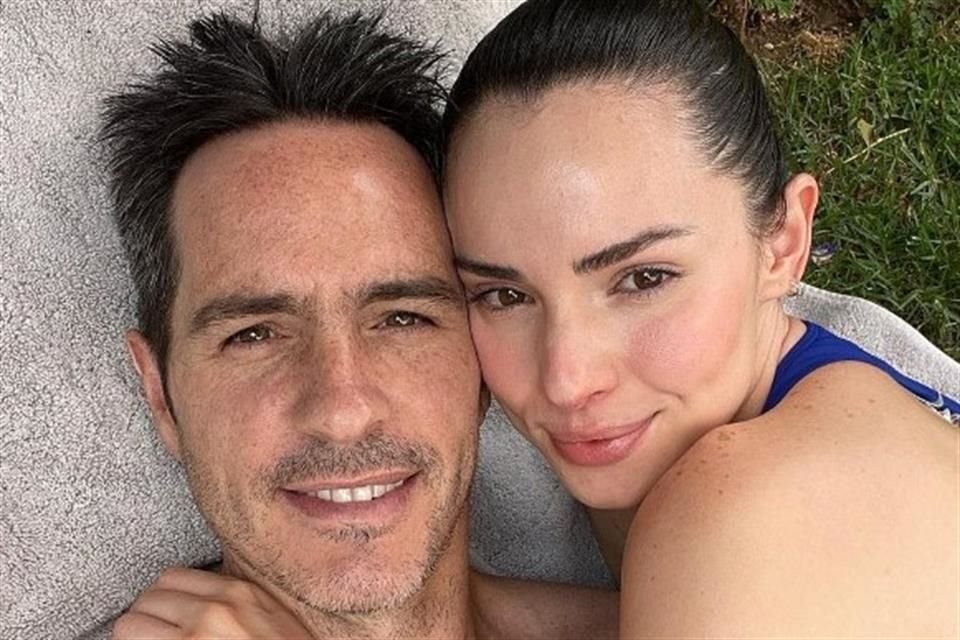 Tras su separación,  Mauricio Ochmann pasará navidad con sus hijas.