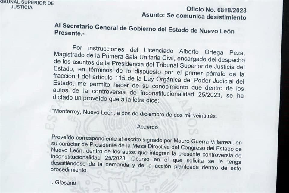 Éste es el oficio que presentó el personal del Poder Judicial.