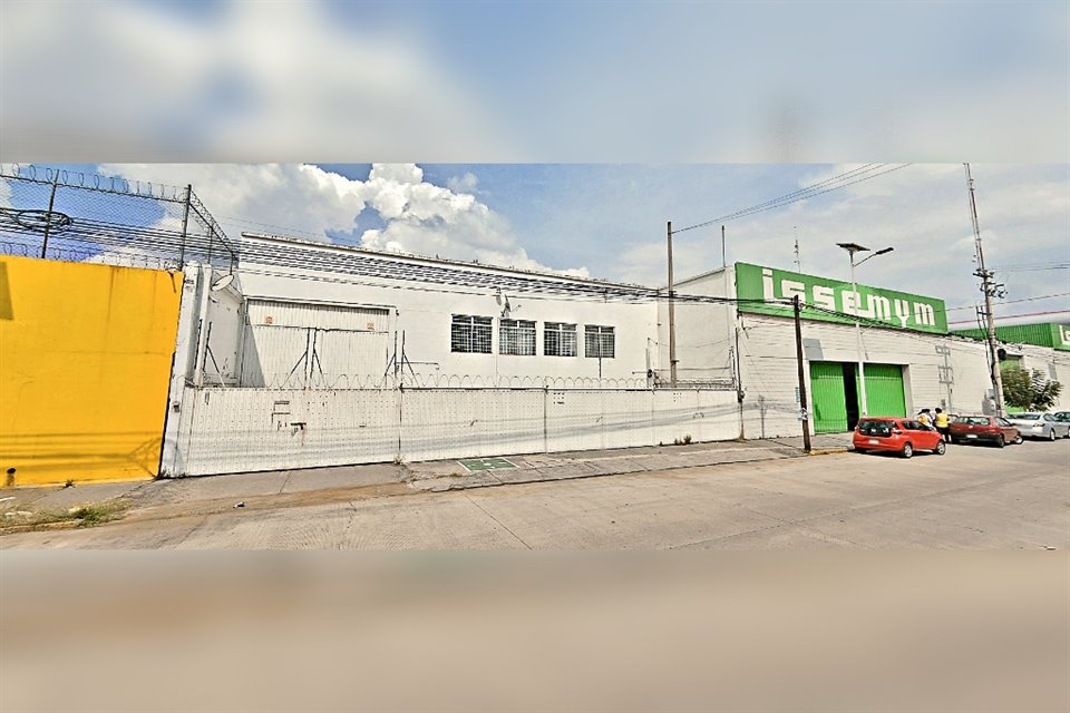 Una red de 84 empresas del ramo médico vinculadas a directivos del IPN está bajo investigación por corrupción en contratos de 3 mil 300 mdp.