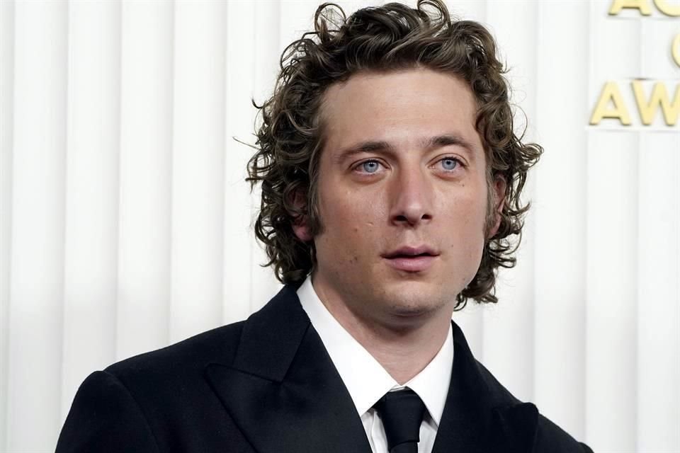 Jeremy Allen White, de la exitosa serie de culto 'The Bear', inició su proceso de divorcio en mayo pasado.