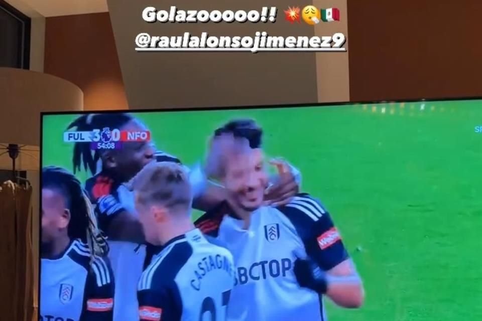 Santi Giménez mandó un mensaje aplaudiendo el segundo gol de Raúl.