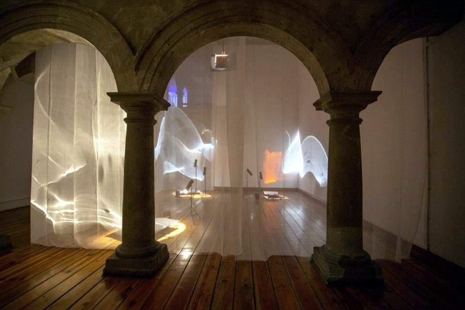 El encuentro, que contempla la participación de 100 artistas, se realizará el sábado 9 de diciembre, de 11:00 a 21:00 horas, en el Laboratorio de Arte Alameda.