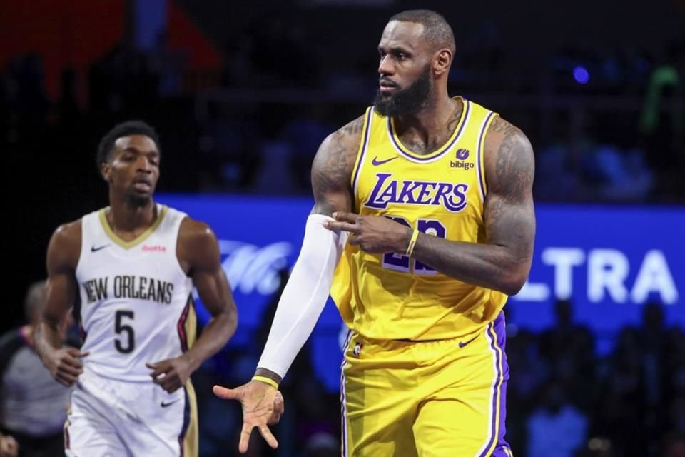 LeBron James impulsó el triunfo de los Lakers por 133-89 ante los Pelicans y el cuadro angelino avanzó a la Final de la Copa NBA.