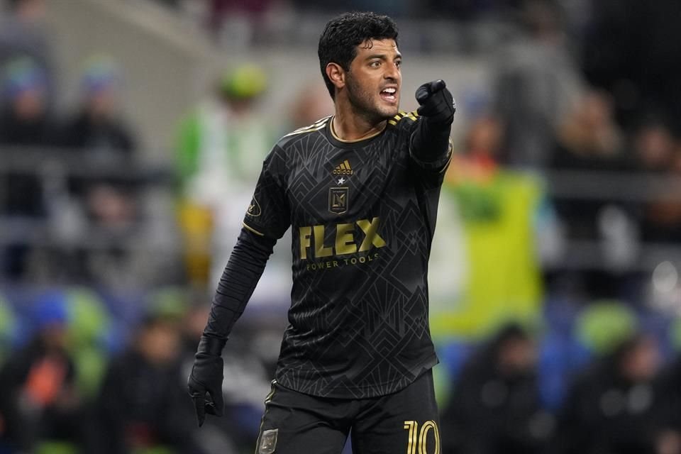 Carlos Vela hizo grandes amigos y ahora le agradecen.
