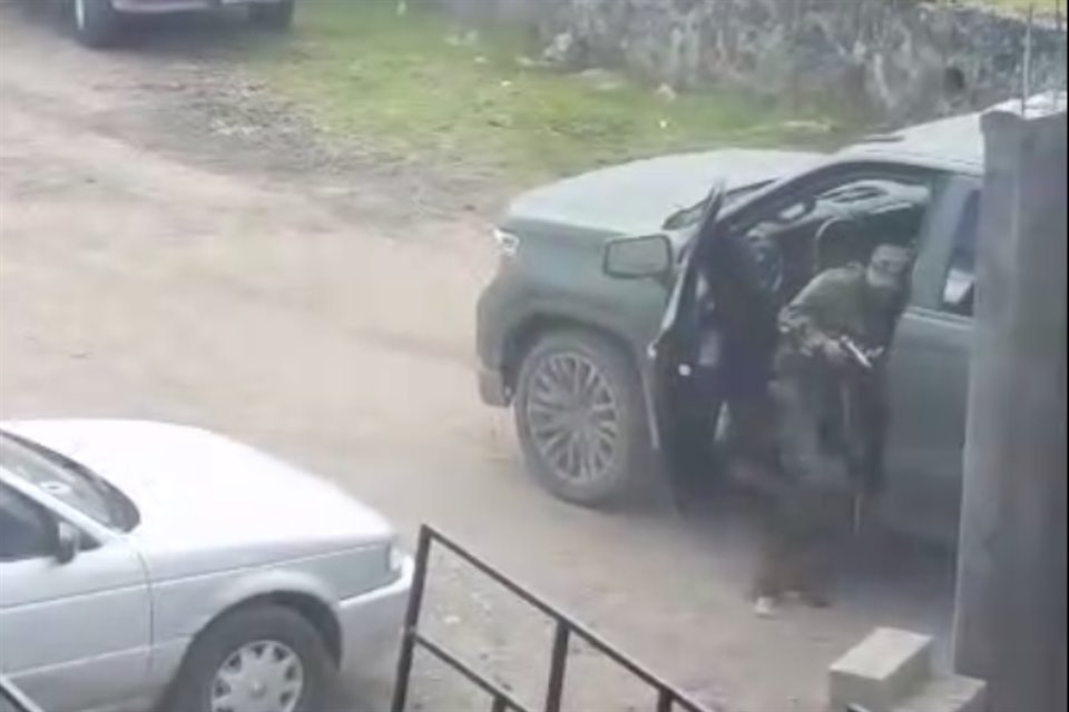 En Texcaltitlán, Estado de México, los extorsionadores solicitaban a cada campesino un peso por cada metro cuadrado de siembra, si es que querían seguir cosechando.