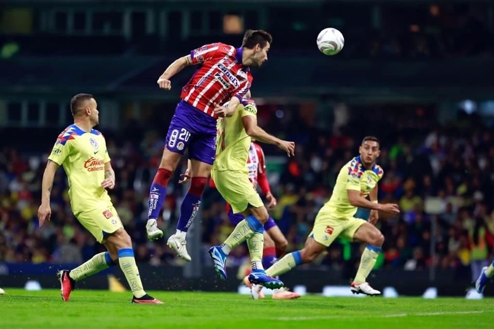 El Atlético de San Luis venció al América en el Estadio Azteca, pero el juego de ida fue suficiente para la clasificación de las Águilas a la Final.