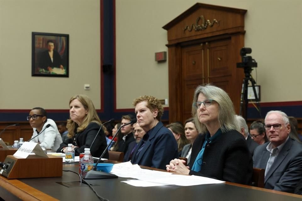 Las presidentas de Harvard, MIT y la Universidad de Pensilvania testificaron ante una comisión de la Cámara Baja de EU por el antisemitismo en sus instituciones.