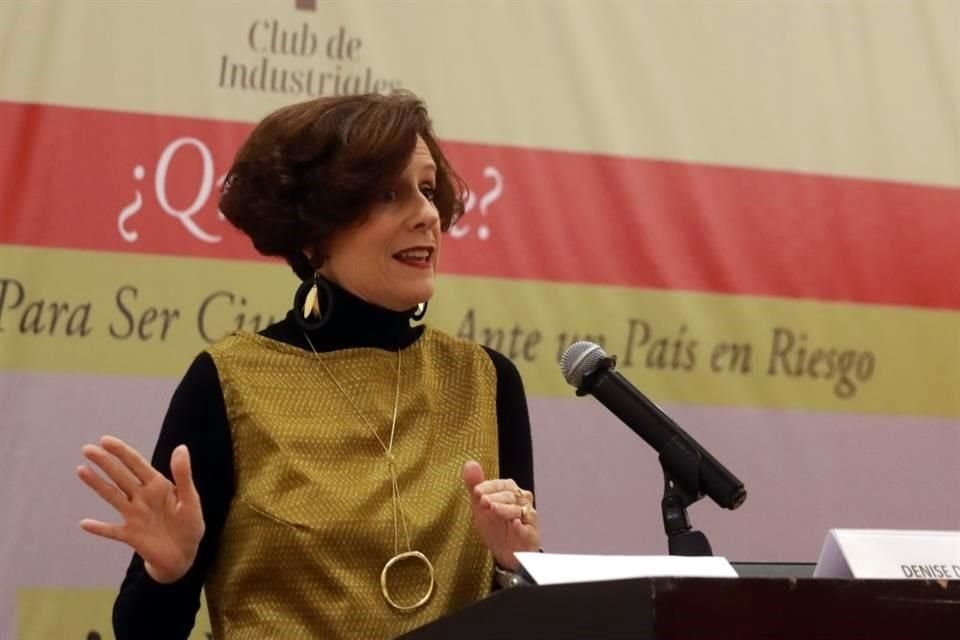 Denise Dresser presentó su nuevo libro 'Qué sigue? 20 Lecciones para Ser Ciudadano Ante un País en Riesgo'.