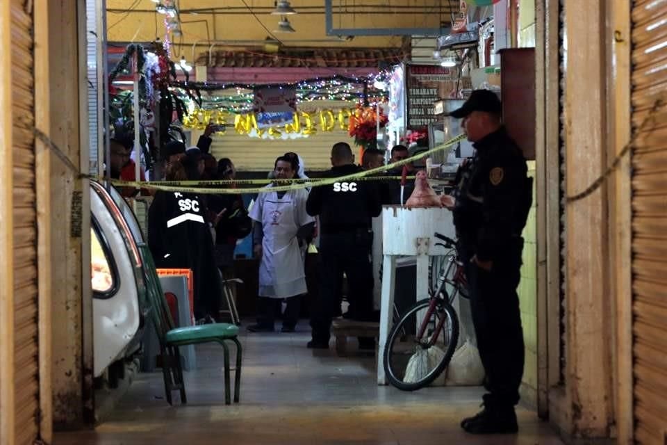 Un carnicero fue ejecutado dentro de su negoció en el Mercado Panamericana.