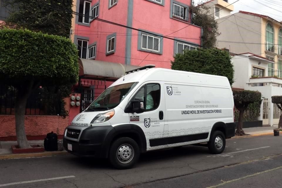 Una estudiante del Instituto Politécnico Nacional (IPN) fue hallada sin vida dentro de un edificio habitacional en la Colonia Lindavista Sur, en la Alcaldía Gustavo A. Madero.