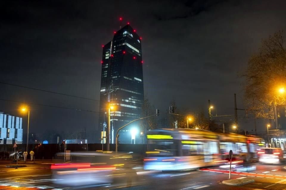 El Banco Central Europeo tiene su sede en Frankfurt, Alemania.