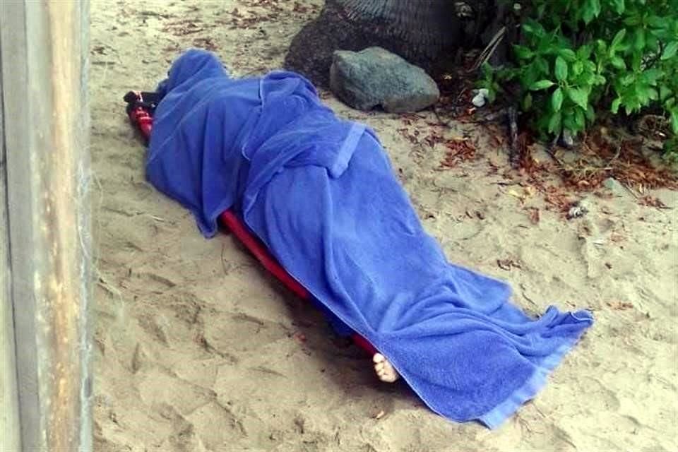 Un turista canadiense murió tras ser atacado por un tiburón en playa de Ixtapa.