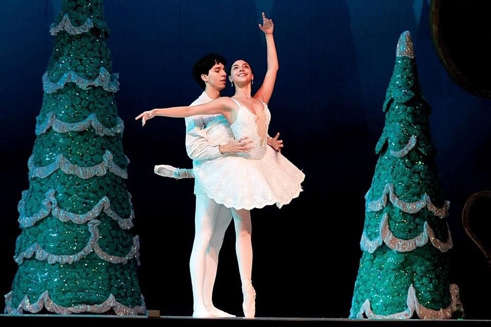 El clásico de Navidad cuenta con tres elencos para poder deleitar al público en el Auditorio Nacional.