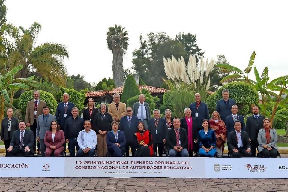 Secretarios de educación del país asistieron a la LIX Reunión Nacional Plenaria Ordinaria del Consejo Nacional de Autoridades Educativas (Conaedu).