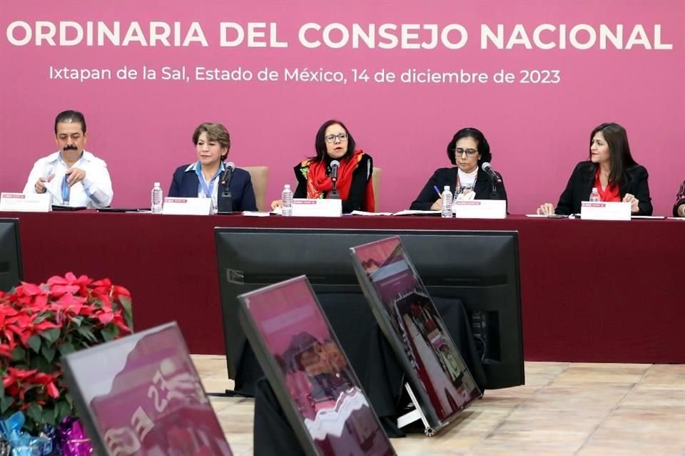 Leticia Ramírez Amaya defendió los libros de texto elaborados en el sexenio de la '4T'