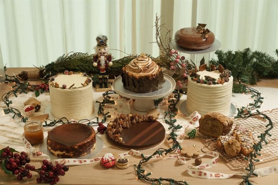 Esta Noche Buena dale gusto a los golosos con una mesa repostera de cuento. Las reposteras de La Macaria comparten algunos tips.