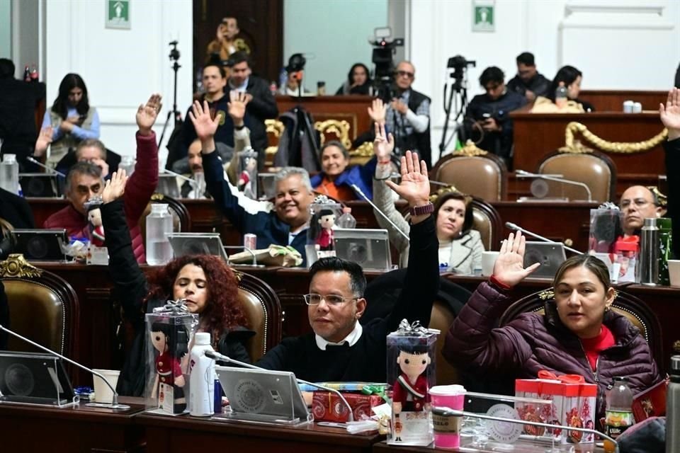 La madrugada de este viernes, el Congreso de la Capital avaló el Paquete del Presupuesto, prácticamente, sin ninguna modificación.