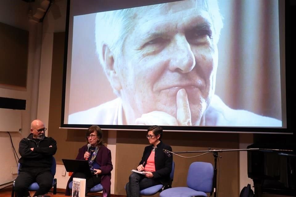 La presentación de 'Mirrors of Sounds', de Ana Alonso-Minutti, se llevó a cabo en la Fonoteca Nacional.