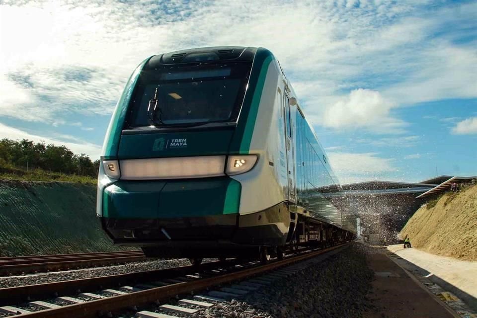 Aspecto del inicio de operaciones del Tren Maya.