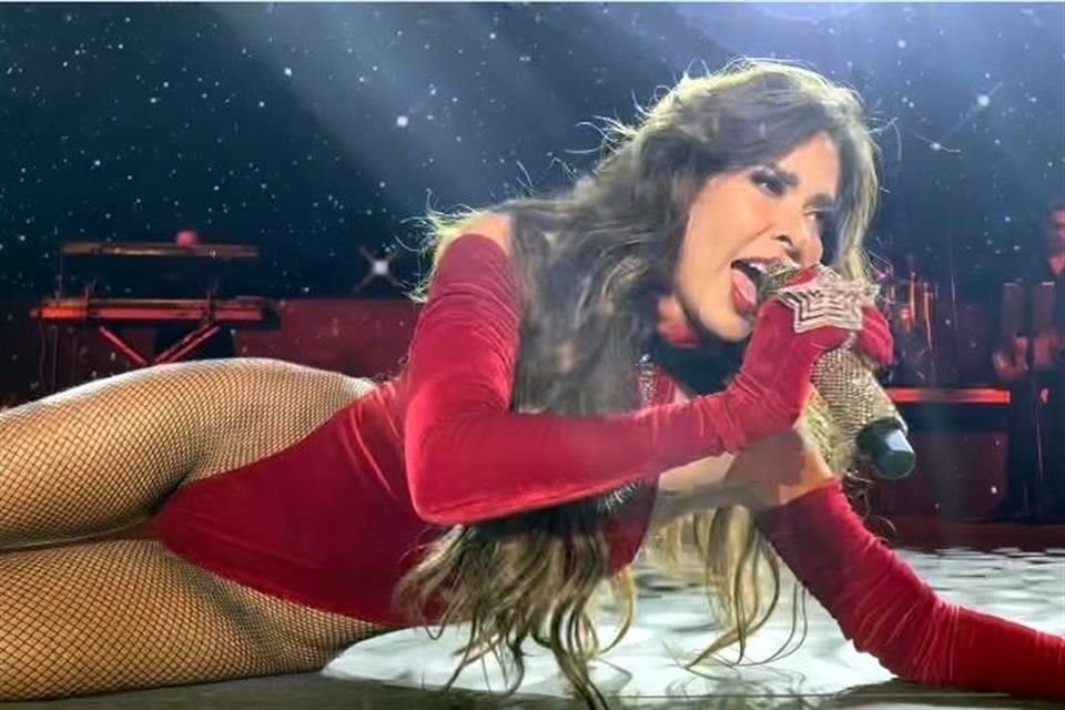 Gloria Trevi en Las Vegas festejando el Grito